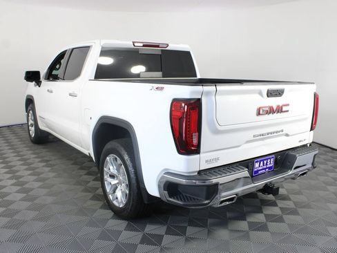 Used 2021 GMC Sierra 1500 SLT w/ SLT Premium Package AWD/4WD image 23