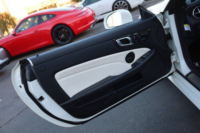 Used 2014 Mercedes-Benz SLK 55 AMG image 22
