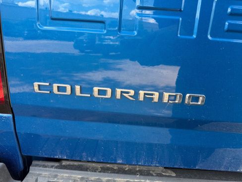 Used 2021 Chevrolet Colorado LT AWD/4WD image 23