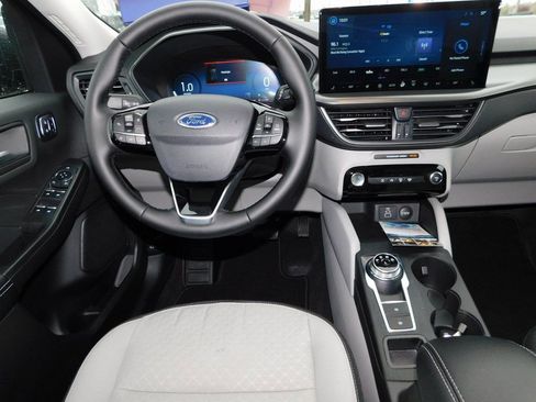 New 2026 Ford Escape Active w/ Active Premium Tech Pack AWD/4WD image 16