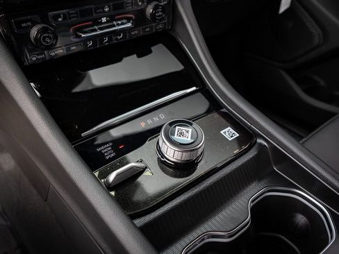 New 2025 Jeep Grand Cherokee L Limited AWD/4WD image 28