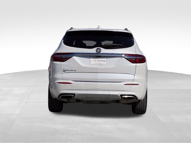 Used 2021 Buick Enclave Avenir w/ Avenir Technology Package AWD/4WD image 4