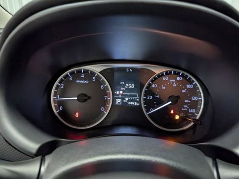 Used 2025 Nissan Kicks Play S image 15