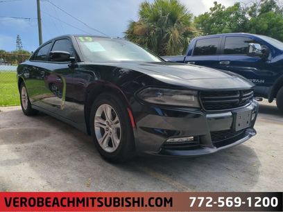 Used 2019 Dodge Charger SXT w/ Leather Interior Group