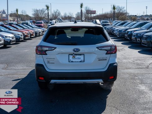Used 2023 Subaru Outback Touring XT image 4