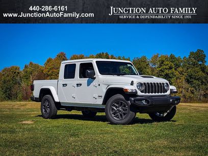 New 2025 Jeep Gladiator Sport