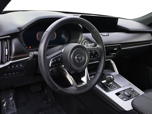 Certified 2025 MAZDA CX-70 3.3 Turbo S w/ Premium Package image 11