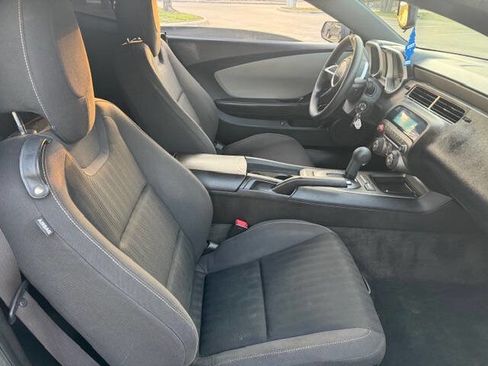 Used 2011 Chevrolet Camaro LS image 16