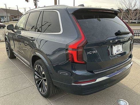 New 2026 Volvo XC90 T8 Plus w/ Protection Package Premier AWD/4WD image 10