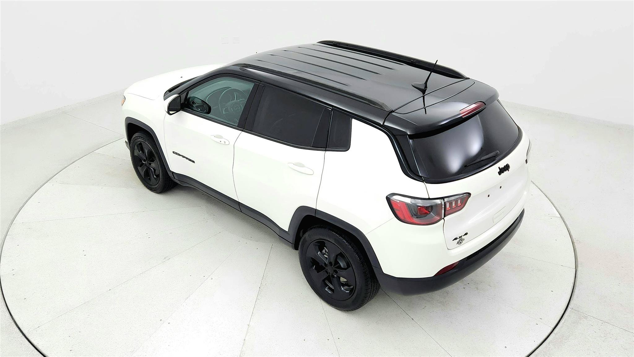 Used 2021 Jeep Compass Latitude AWD/4WD image 15