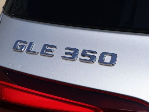 Certified 2025 Mercedes-Benz GLE 350 4MATIC image 9