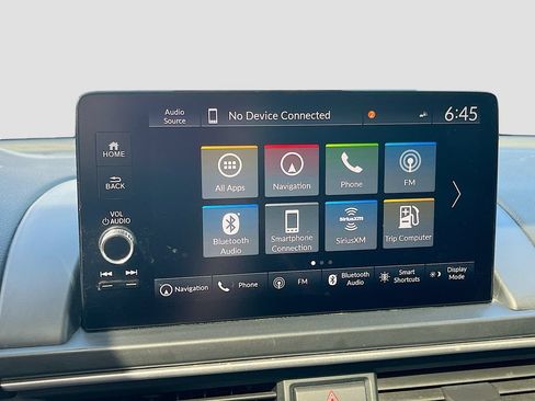 Used 2024 Honda Pilot Touring image 15