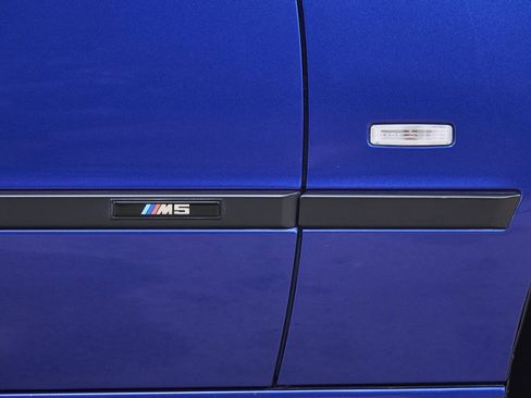 Used 2002 BMW M5 RWD image 37