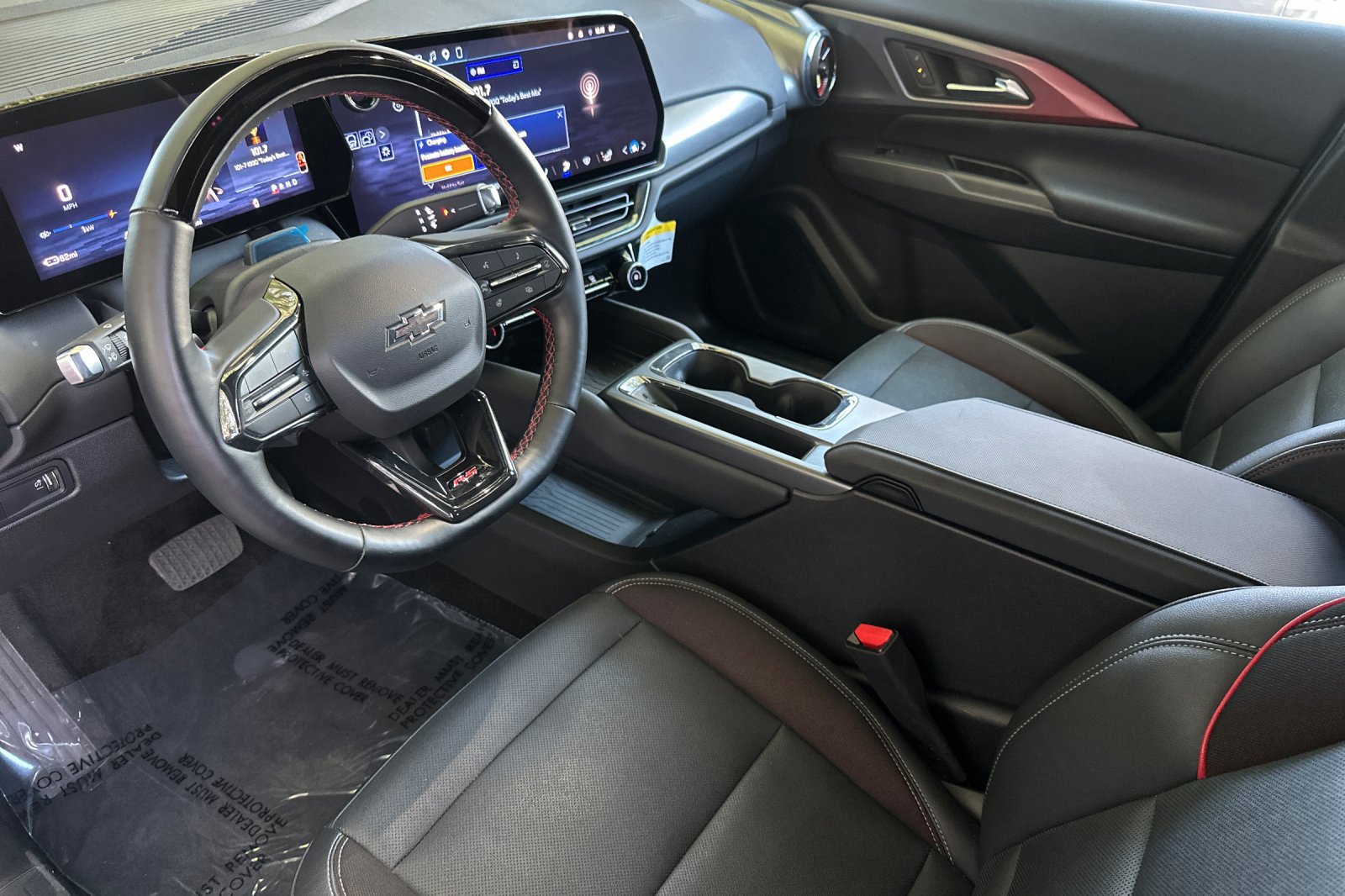 Used 2024 Chevrolet Equinox EV RS FWD image 10