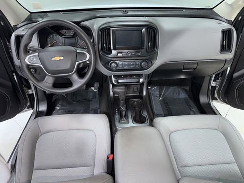 Used 2017 Chevrolet Colorado W/T w/ WT Convenience Package RWD image 15