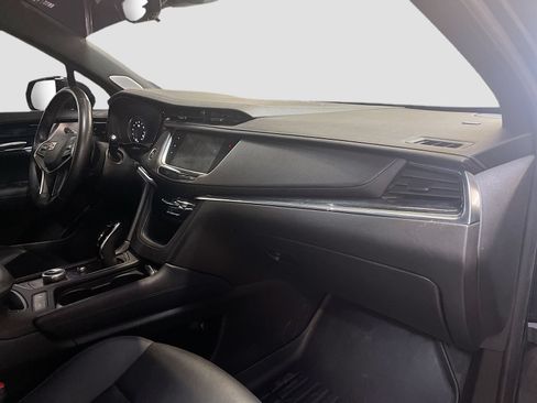 Used 2023 Cadillac XT5 Premium Luxury w/ Technology Package AWD/4WD image 31