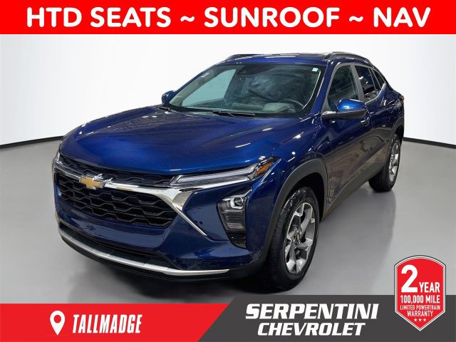 Used 2024 Chevrolet Trax LT w/ Sunroof Package FWD image 1