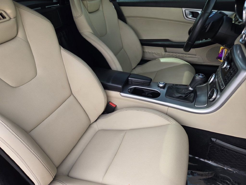 Used 2014 Mercedes-Benz SLK 250 image 15
