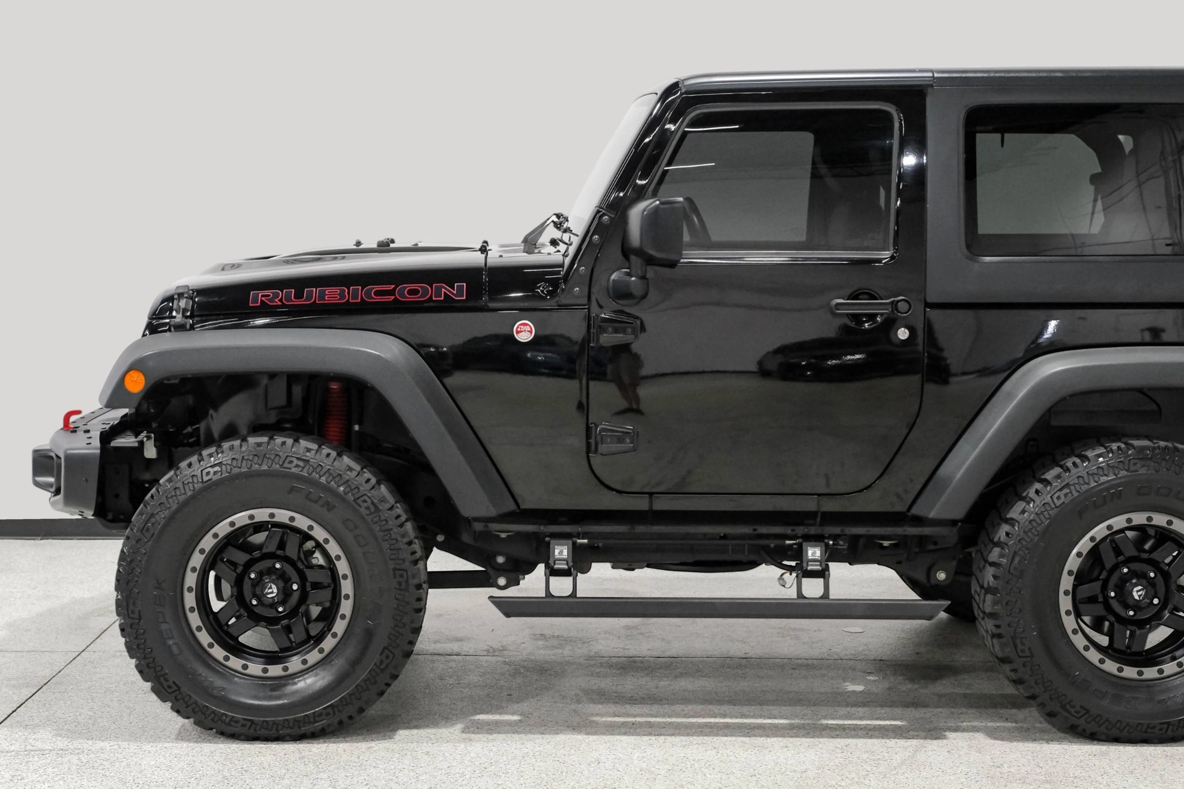 Used 2016 Jeep Wrangler Rubicon AWD/4WD image 13