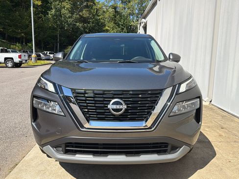 Used 2023 Nissan Rogue SV FWD image 5