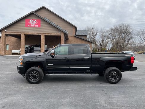 Used 2017 Chevrolet Silverado 3500 High Country w/ Duramax Plus Package image 2