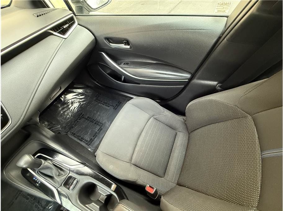 Used 2020 Toyota Corolla SE w/ Protection Package FWD image 11