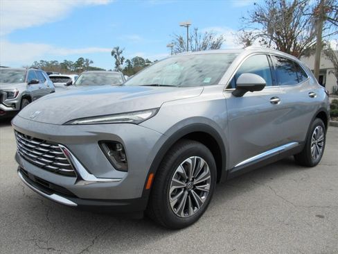 New 2026 Buick Envision Preferred image 3