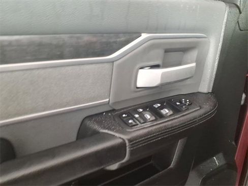 Used 2020 RAM 2500 Big Horn w/ Level 1 Equipment Group image 10