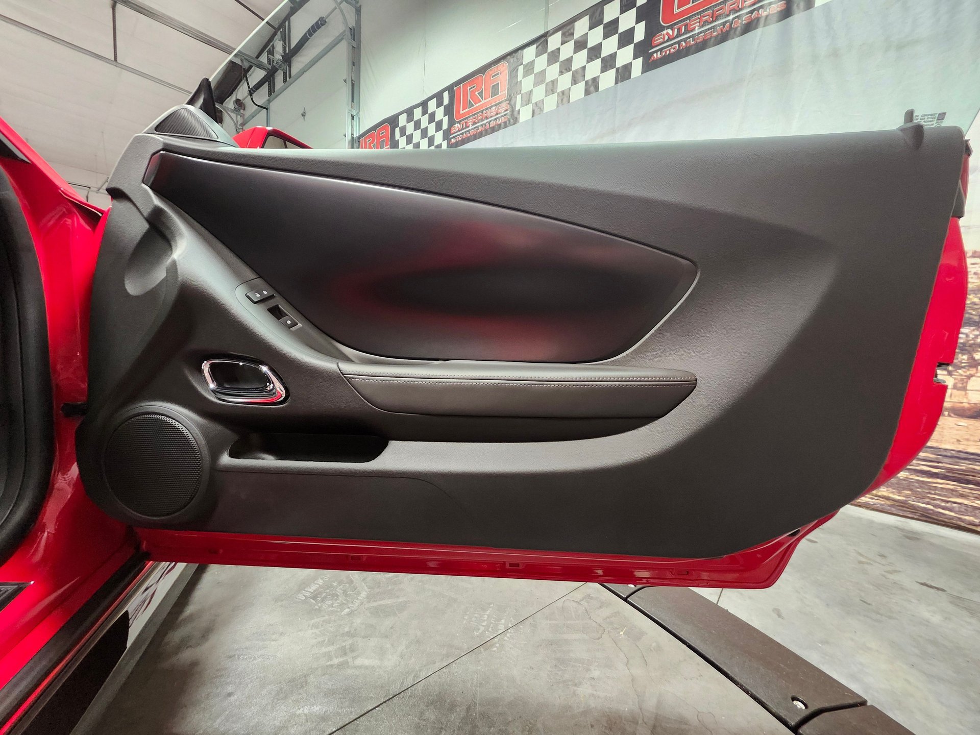 Used 2015 Chevrolet Camaro Z/28 RWD image 36