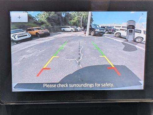 Used 2021 Ford Explorer XLT w/ Equipment Group 202A RWD image 16