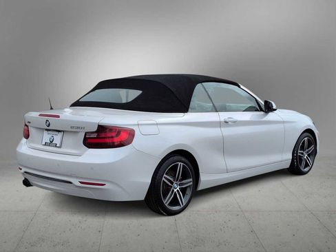 Used 2017 BMW 230i xDrive Convertible image 8