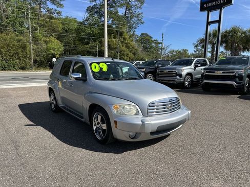 Used 2009 Chevrolet HHR LT w/ LT Preferred Equipment Group image 10