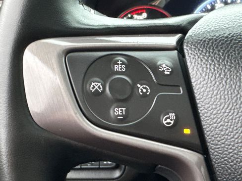 Used 2023 GMC Acadia AT4 w/ Technology Package image 22