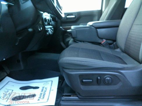 Used 2019 Chevrolet Silverado 1500 LT w/ All-Star Edition image 21