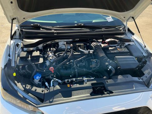 Used 2021 Hyundai Veloster N image 23