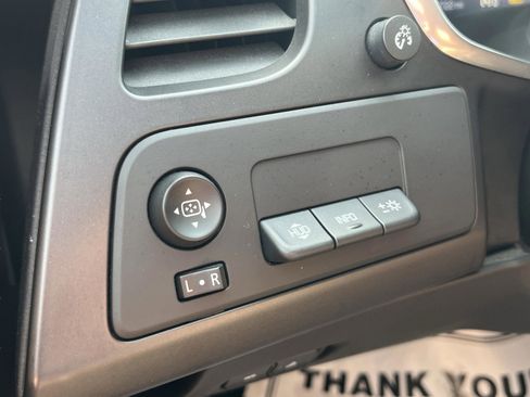 Used 2016 Chevrolet Corvette Stingray Coupe w/ 2LT Preferred Equipment Group RWD image 21