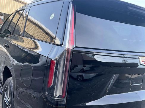 Used 2023 Cadillac Escalade Sport image 35