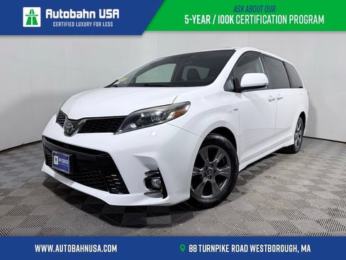 Used 2019 Toyota Sienna SE w/ SE Preferred Package AWD/4WD image 1