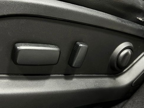 Used 2017 GMC Acadia Limited SLT AWD/4WD image 20