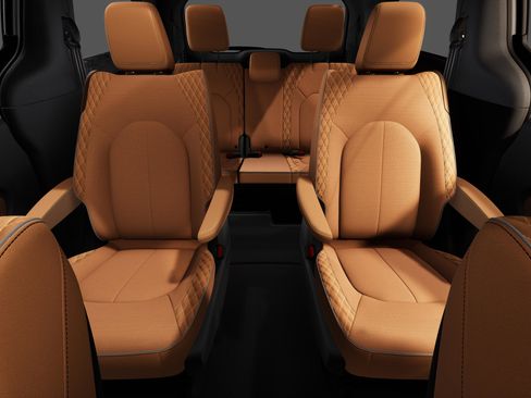 New 2026 Chrysler Pacifica Pinnacle image 3