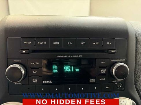 Used 2015 Jeep Wrangler Sahara w/ Dual Top Group image 21