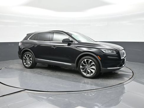 Used 2023 Lincoln Nautilus Reserve w/ Luxury Package FWD image 10