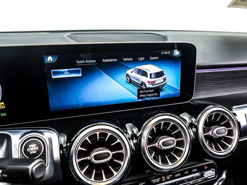 Used 2020 Mercedes-Benz GLB 250 image 20