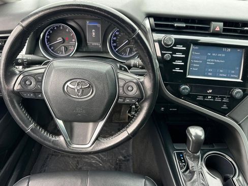 Used 2019 Toyota Camry SE image 27