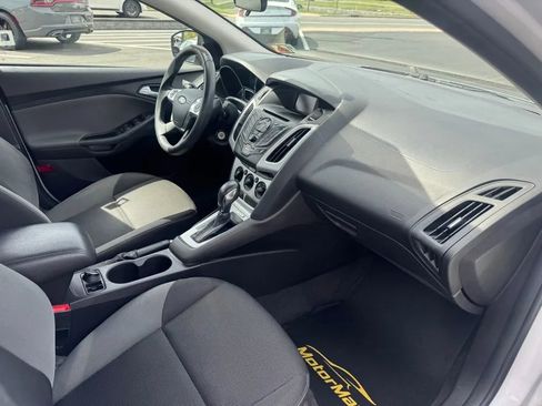 Used 2014 Ford Focus SE image 8