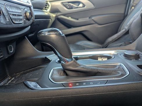 Used 2020 Chevrolet Traverse Premier w/ Redline Edition image 12