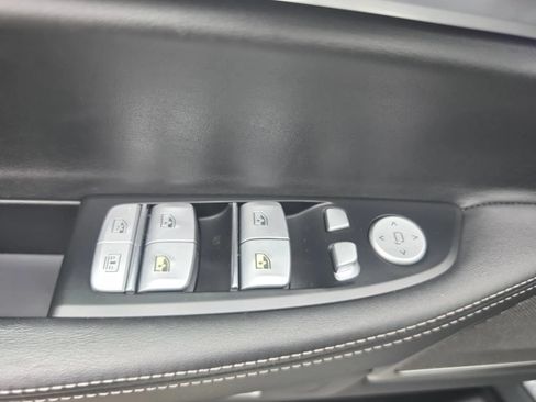 Used 2018 BMW ALPINA B7 xDrive AWD/4WD image 19