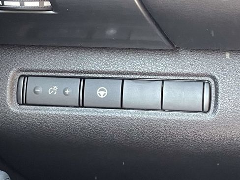 Used 2024 Nissan Pathfinder Rock Creek AWD/4WD image 24