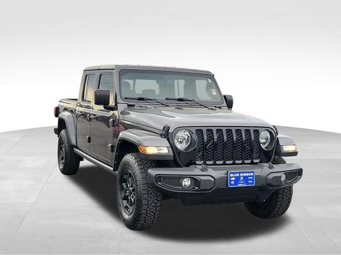 Used 2022 Jeep Gladiator Sport AWD/4WD image 1