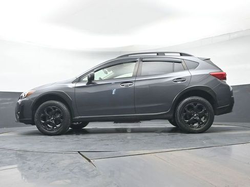 Used 2021 Subaru Crosstrek 2.0i Premium w/ Moonroof Package image 29